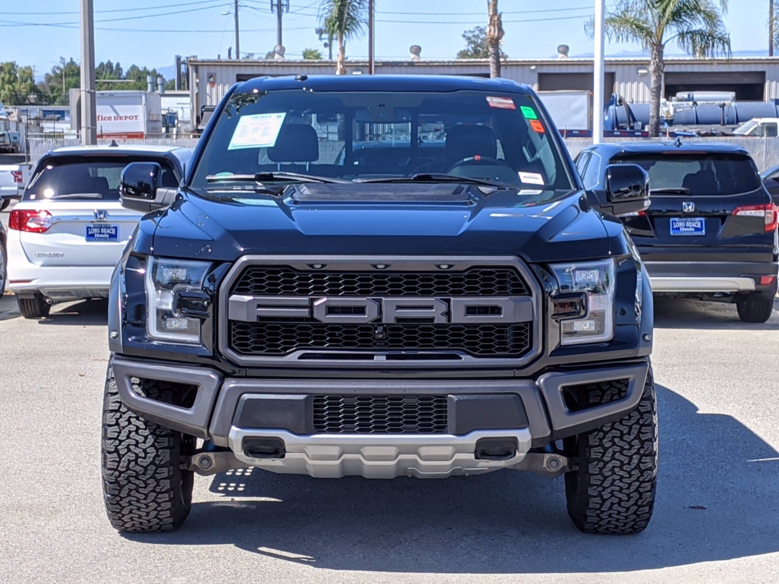 Pre-Owned 2018 Ford F-150 Raptor Crew Cab Pickup in Signal Hill #P16934 ...