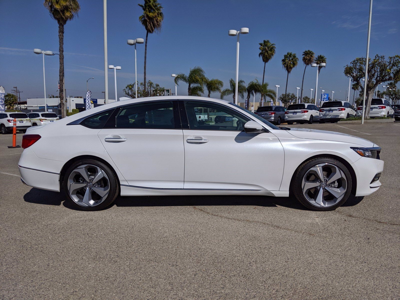 New 2020 Honda Accord Sedan Touring 20t 4dr Car In Signal Hill