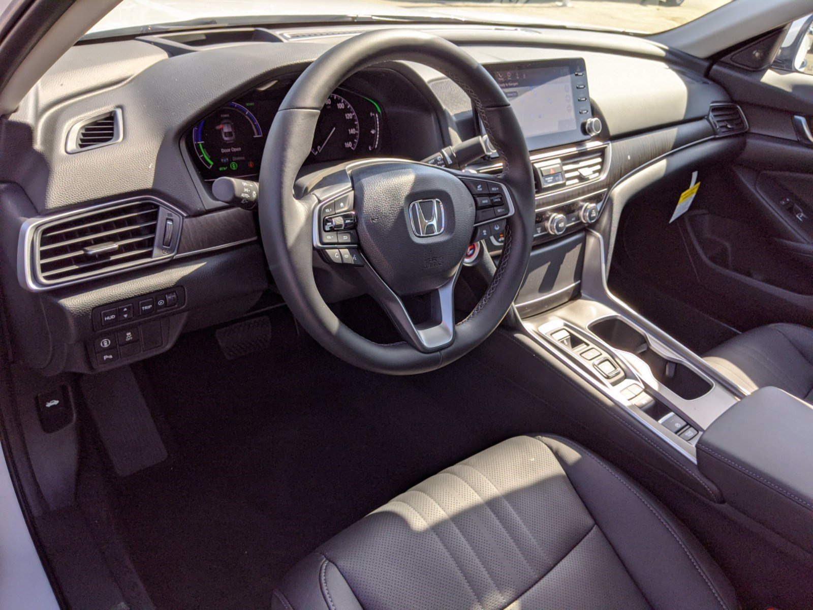 New 2020 Honda Accord Hybrid Touring 4dr Car in Signal Hill #A011728 ...