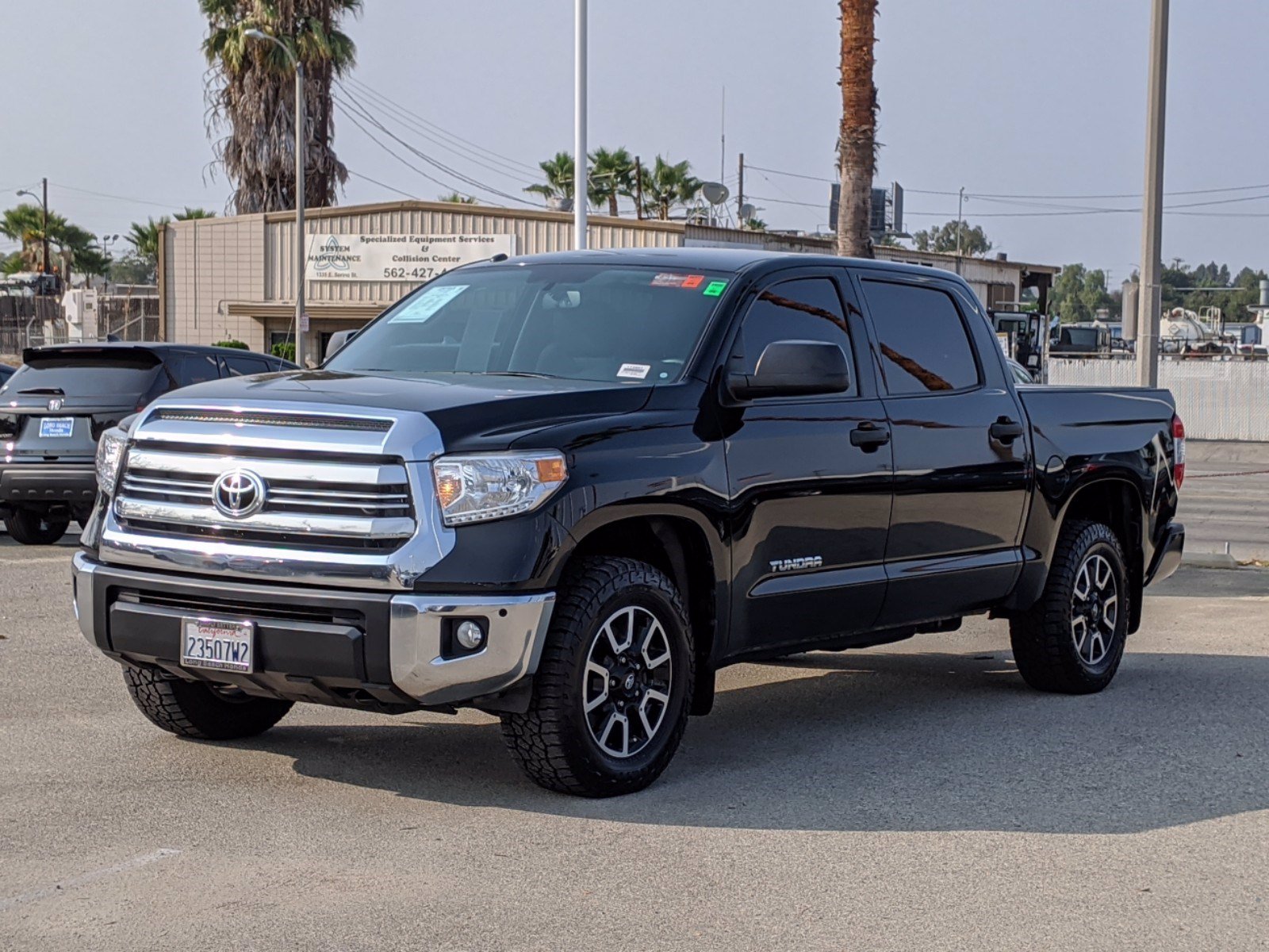 Pre-Owned 2016 Toyota Tundra 4WD Truck SR5 Crew Cab Pickup In Signal ...